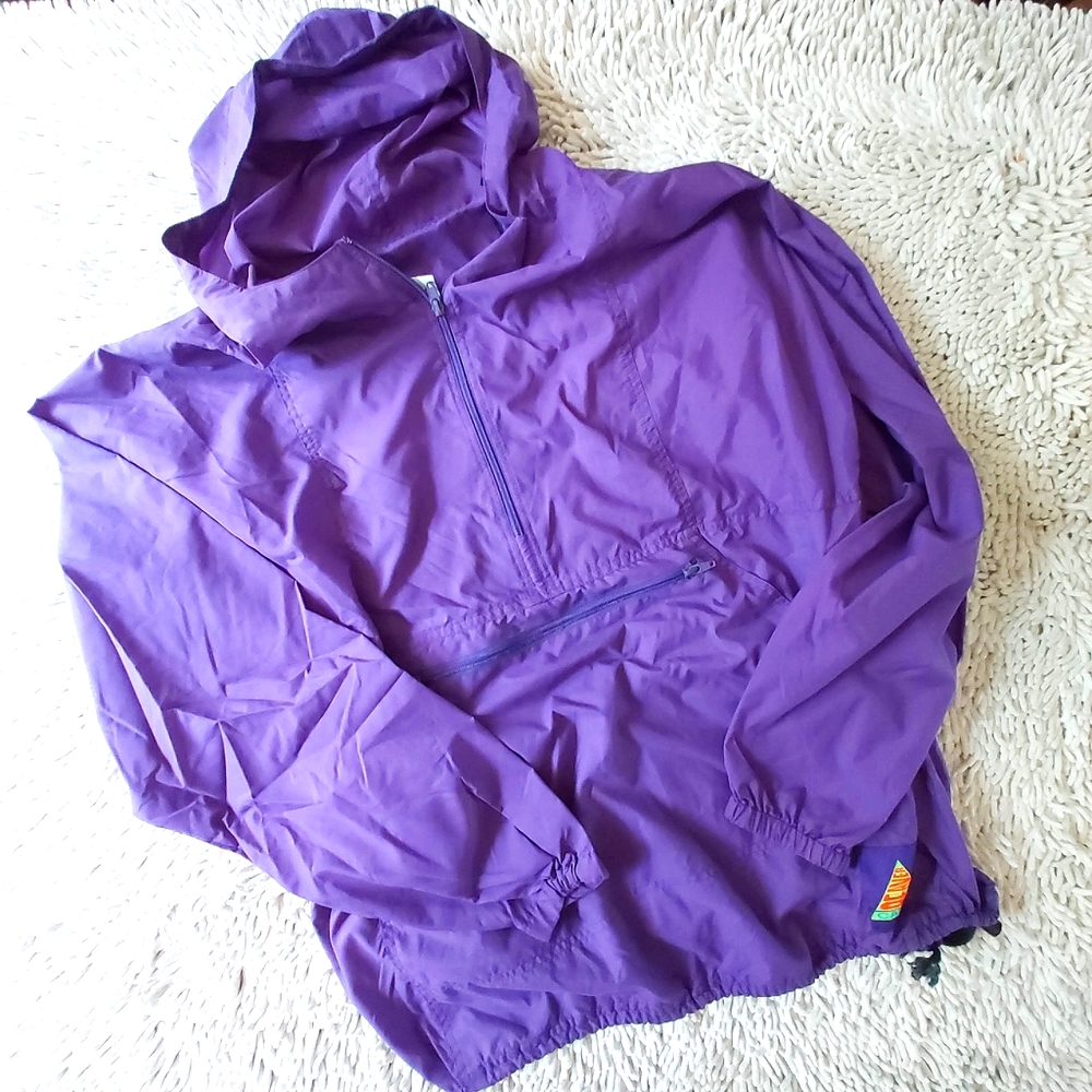 Beaver Canoe vintage purple windbreaker- size large